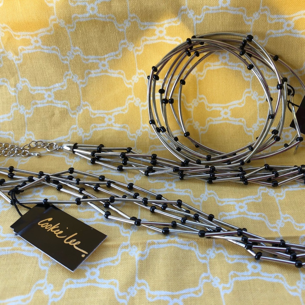 Bundle Necklace and Bracelet, NWT, Cookie Lee set